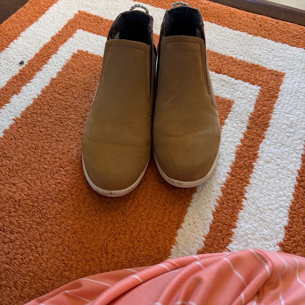 OluKai Tan Ankle Boots